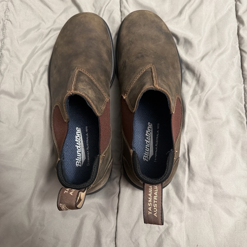 BLUNDSTONE #2036 RUSTIC BROWN - Short Blundstones - Picture 3 of 8